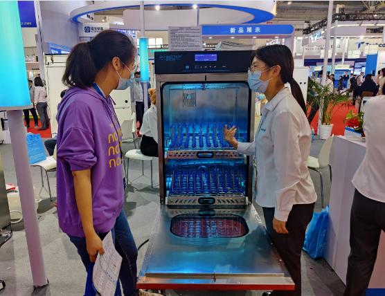 杜伯特洗瓶機是如何幫助實驗室節省成本的？